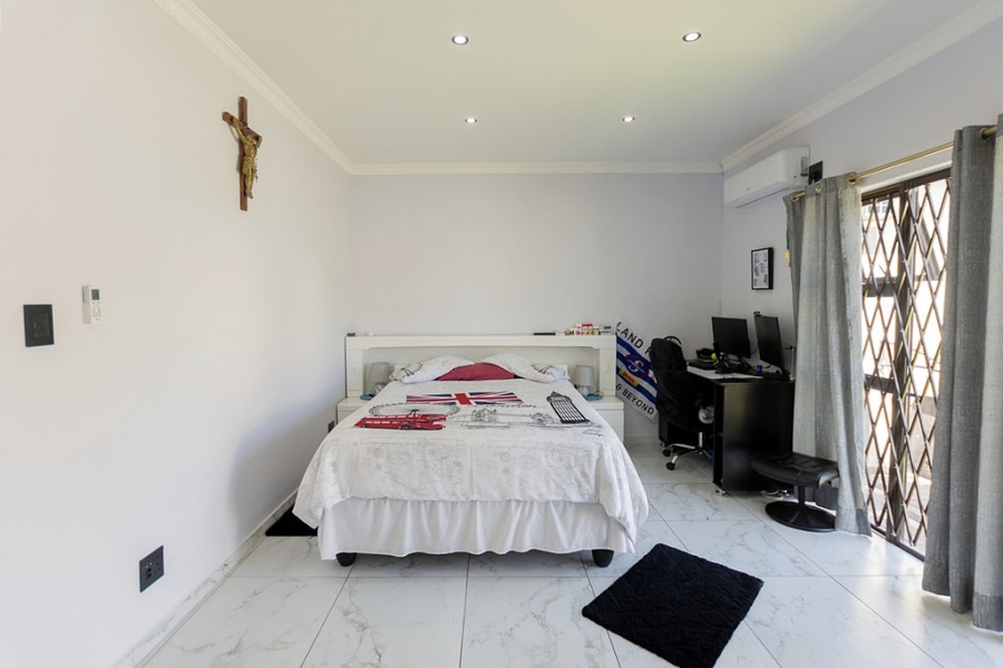 3 Bedroom Property for Sale in Country Club Western Cape